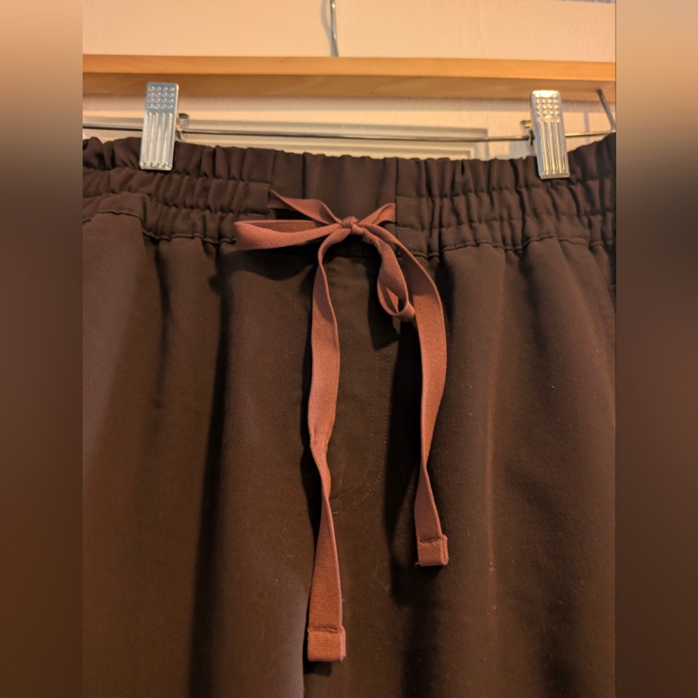Figs, Espresso High Waisted Uman Relaxed Jogger Scrub Pants Small- Petite